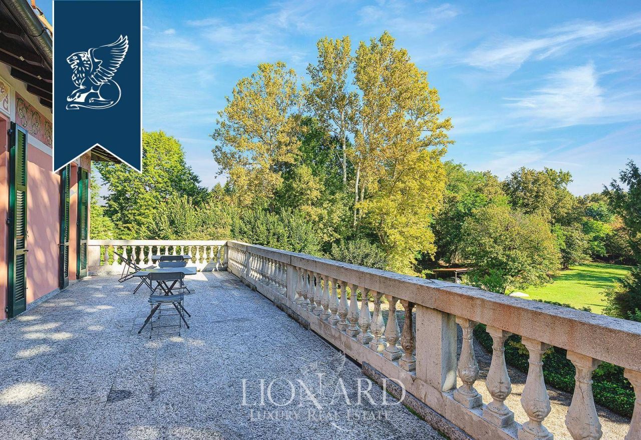 Вилла в Комо, Италия, 800 м² - фото 17