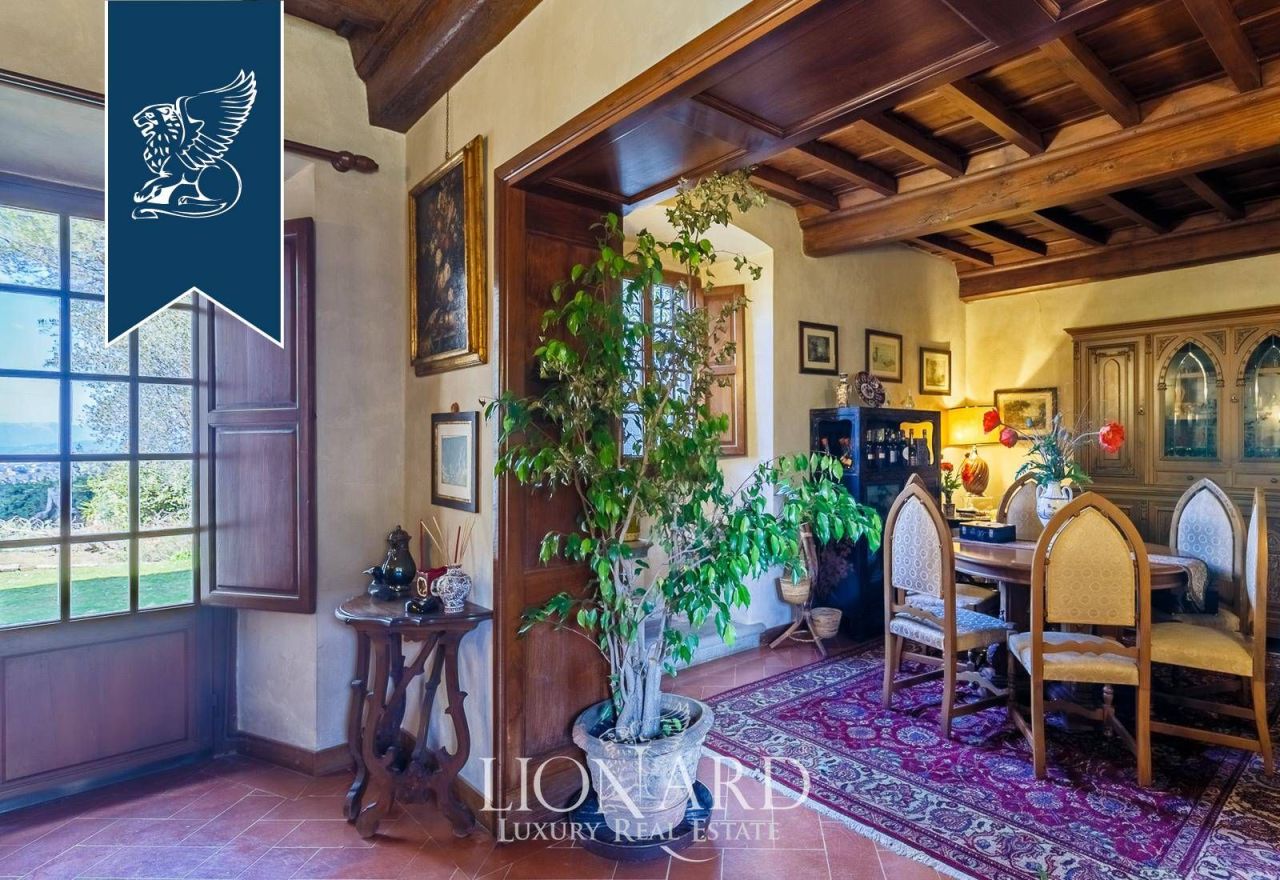 Вилла во Флоренции, Италия, 1 000 м² - фото 18