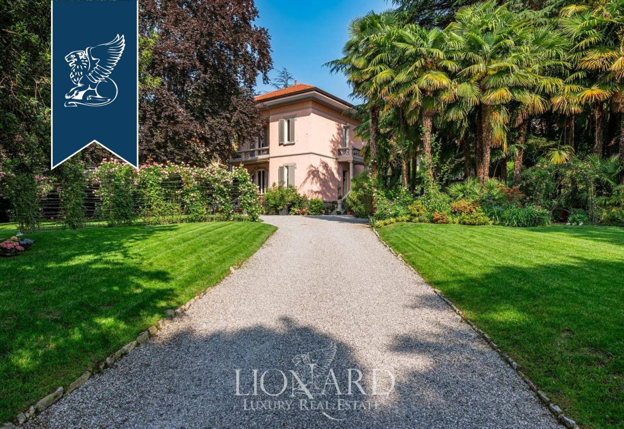 Вилла в Комо, Италия, 500 м² - фото 16