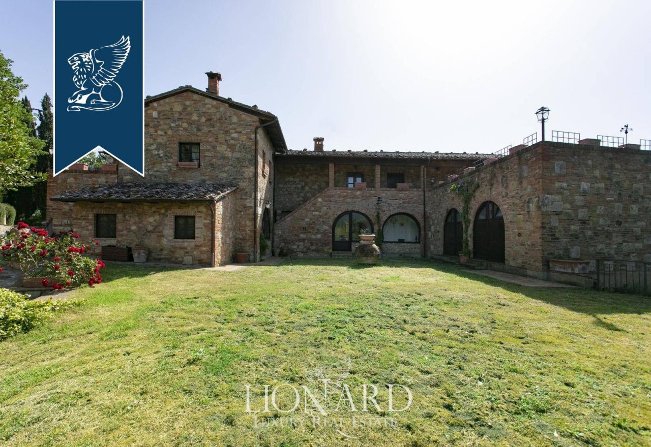 Ферма в Четоне, Италия, 1 500 м² - фото 16