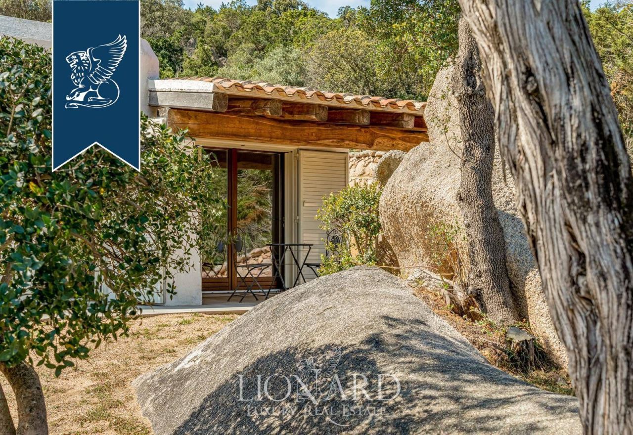 Вилла в Палау, Италия, 476 м² - фото 16