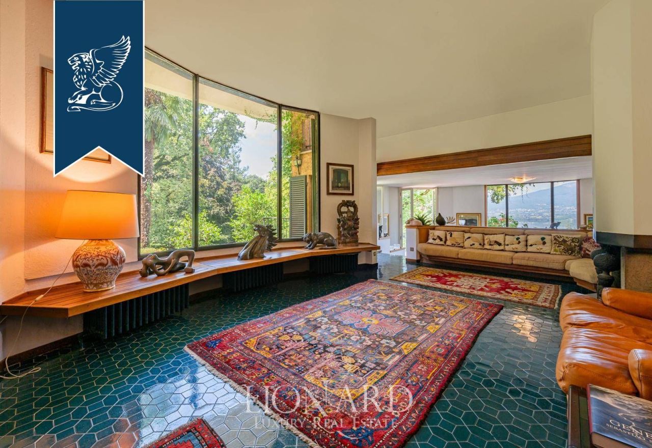 Вилла в Варесе, Италия, 750 м² - фото 16