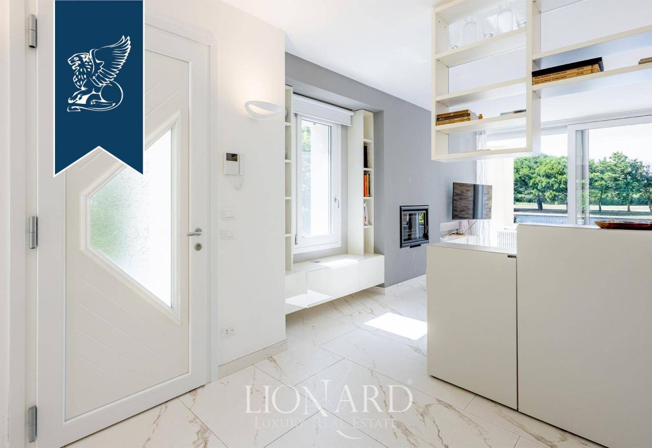 Вилла в Альбарелле, Италия, 560 м² - фото 16