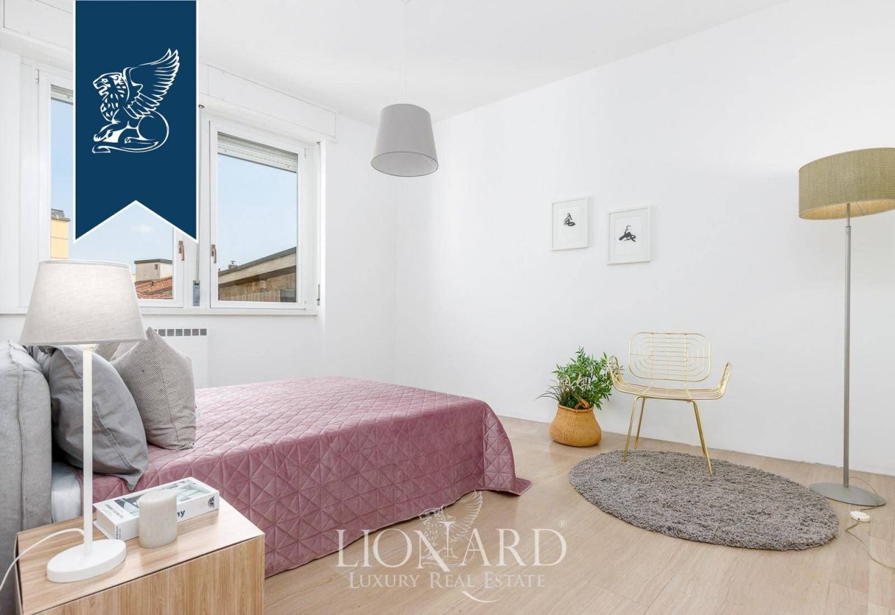 Апартаменты в Бергамо, Италия, 435 м² - фото 17