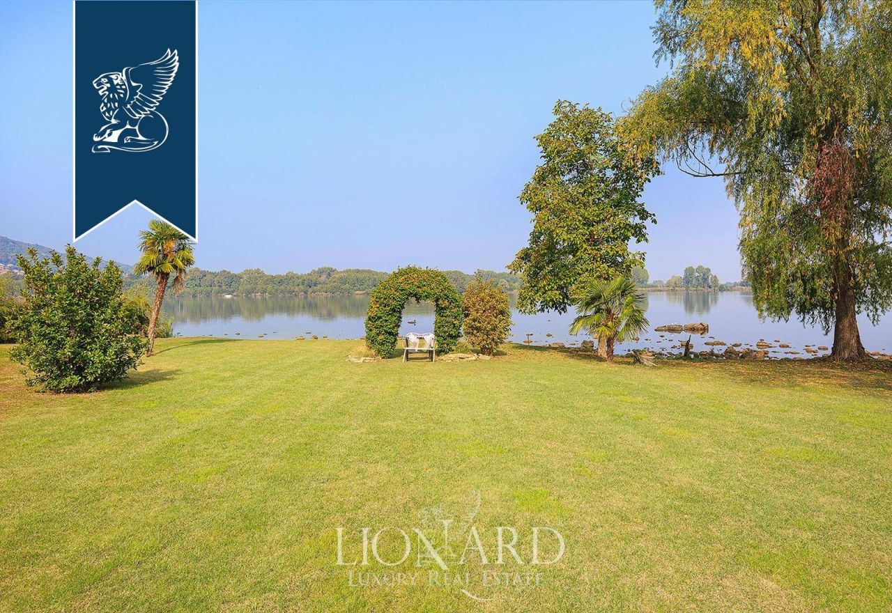 Вилла в Турине, Италия, 1 000 м² - фото 16