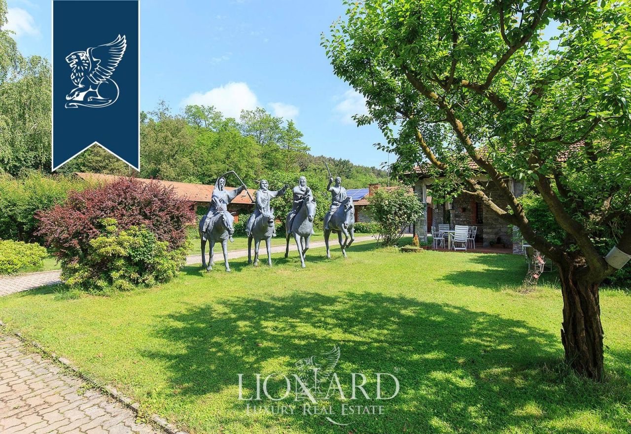 Вилла в Варесе, Италия, 597 м² - фото 16