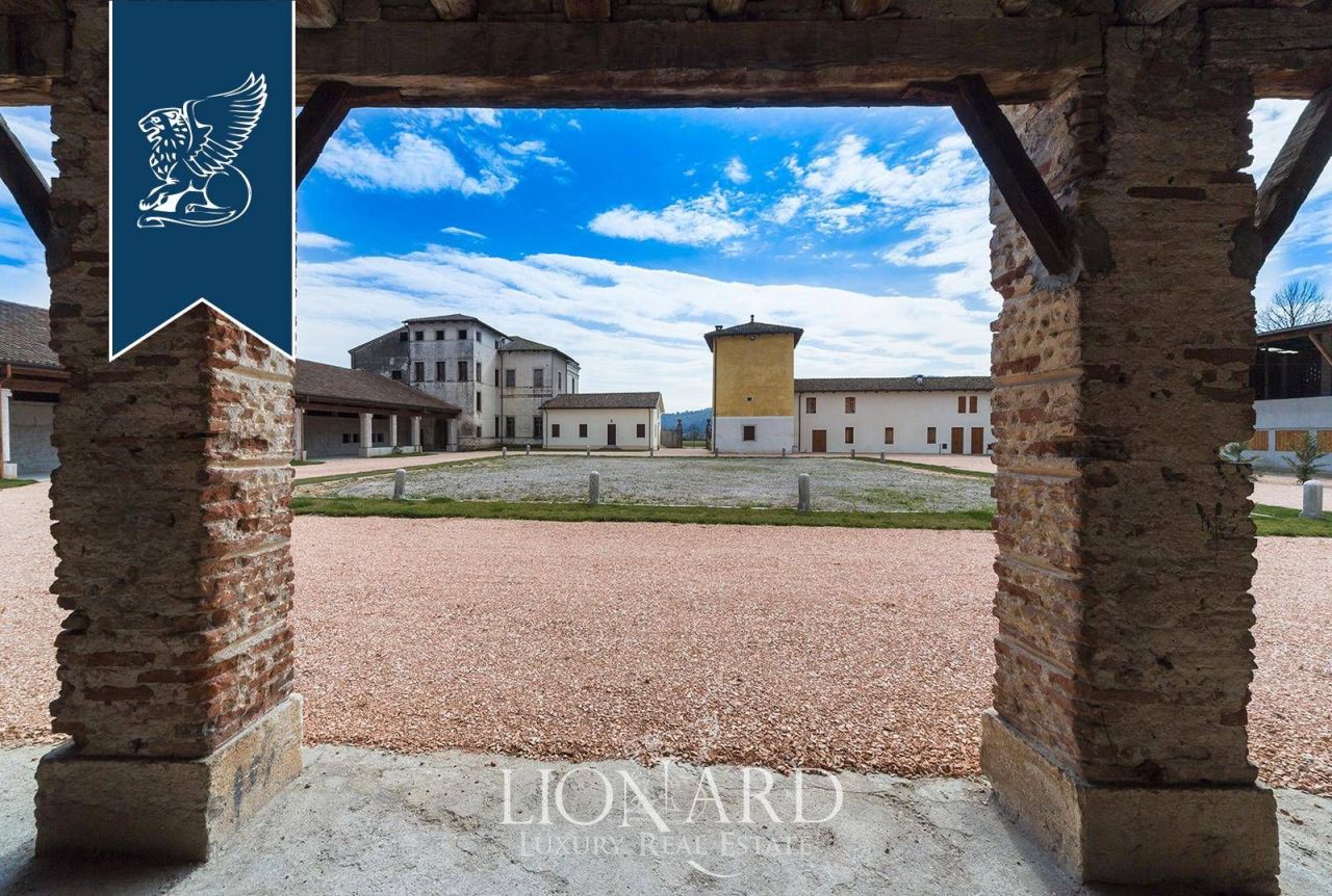 Вилла в Виченце, Италия, 5 000 м² - фото 17