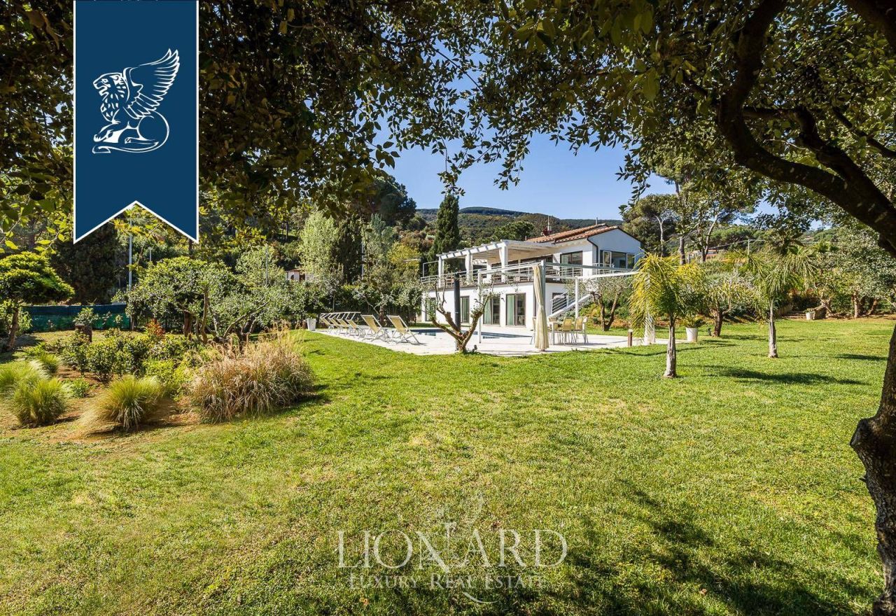 Вилла в Ливорно, Италия, 415 м² - фото 18