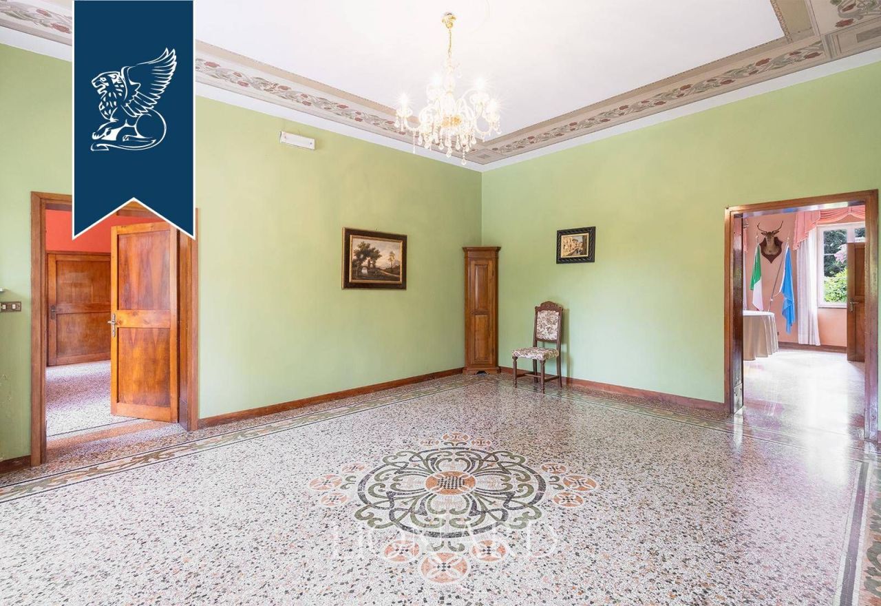 Вилла в Порденоне, Италия, 2 300 м² - фото 18