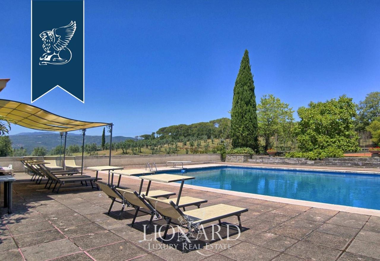 Вилла в Ареццо, Италия, 800 м² - фото 19