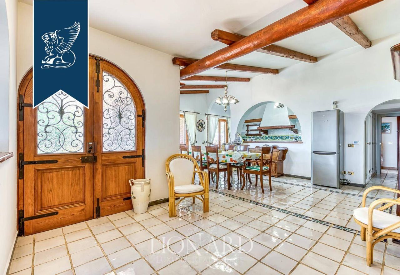 Вилла в Салерно, Италия, 480 м² - фото 19