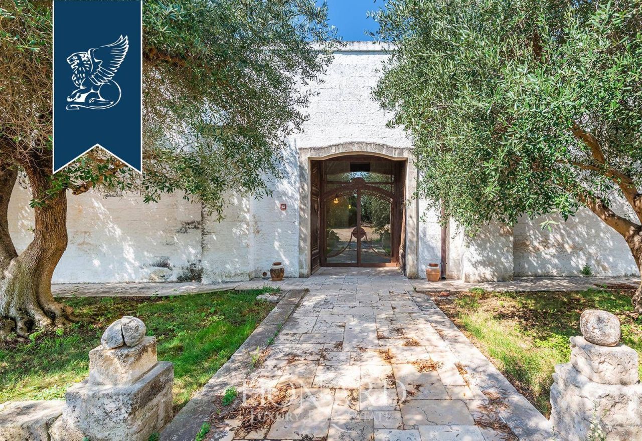 Ферма в Таранто, Италия, 1 000 м² - фото 19