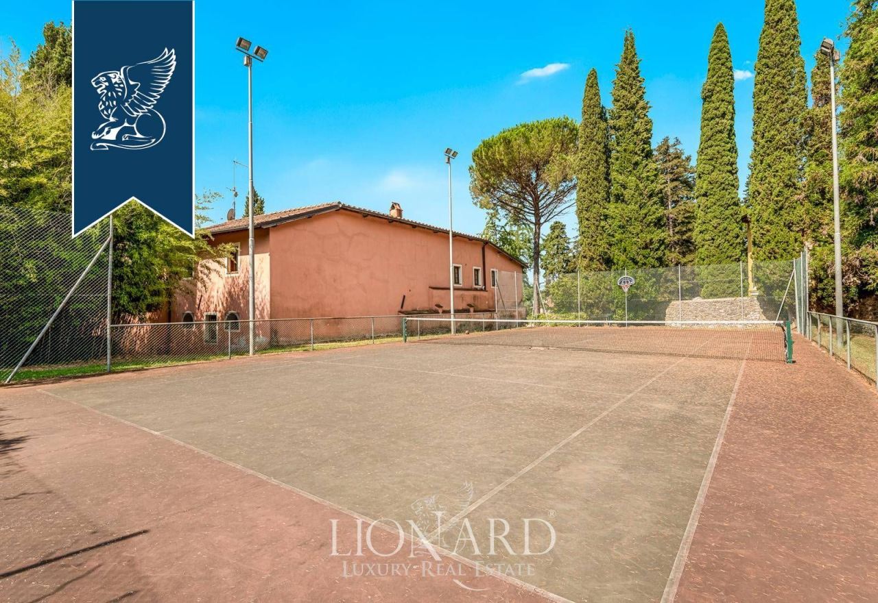 Вилла в Камайоре, Италия, 2 500 м² - фото 19