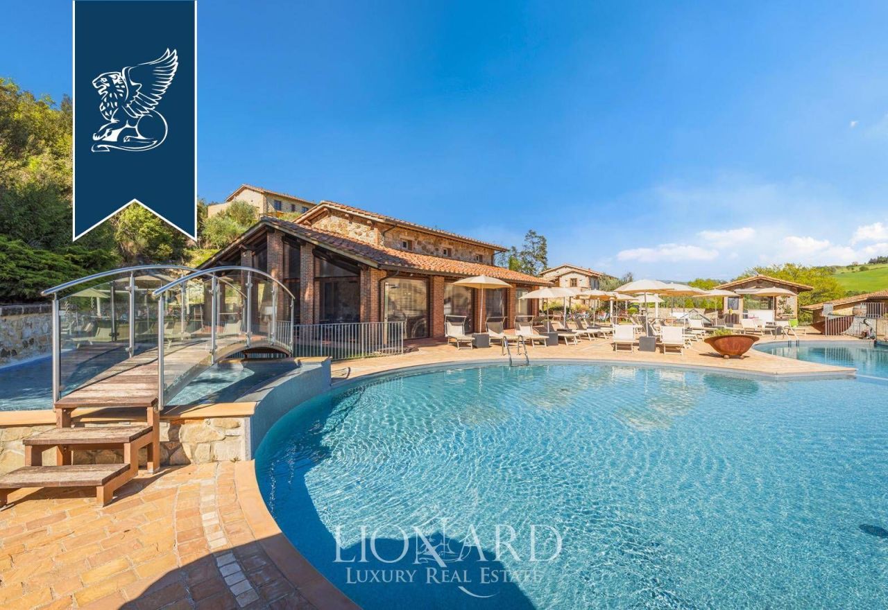 Отель, гостиница в Монтекатини-Валь-ди-Чечина, Италия, 4 000 м² - фото 19