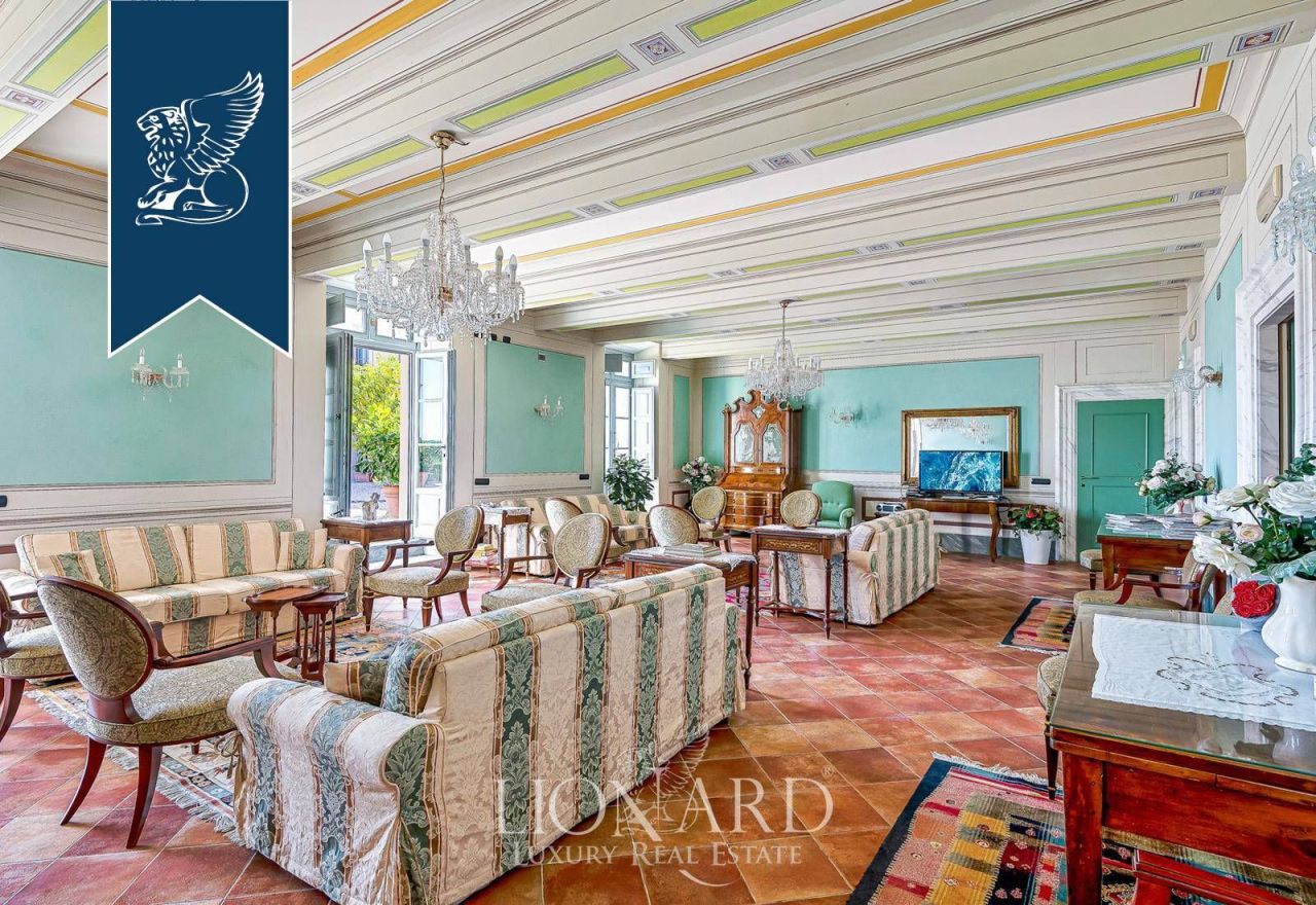 Вилла в Капаннори, Италия, 2 900 м² - фото 19