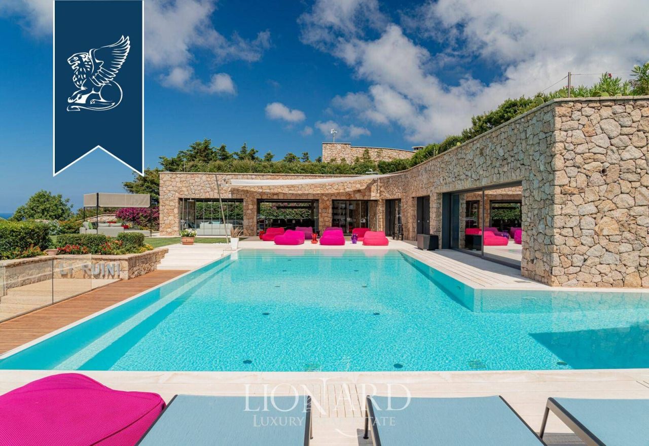 Вилла в Порто Черво, Италия, 1 600 м² - фото 19