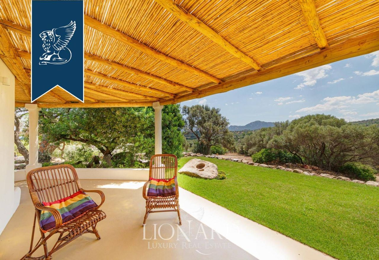 Вилла в Ольбии, Италия, 280 м² - фото 19