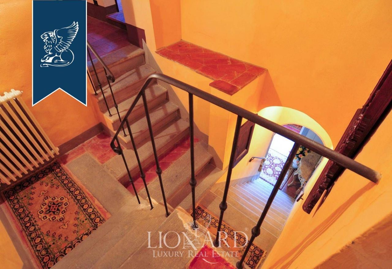 Вилла в Ареццо, Италия, 2 000 м² - фото 19