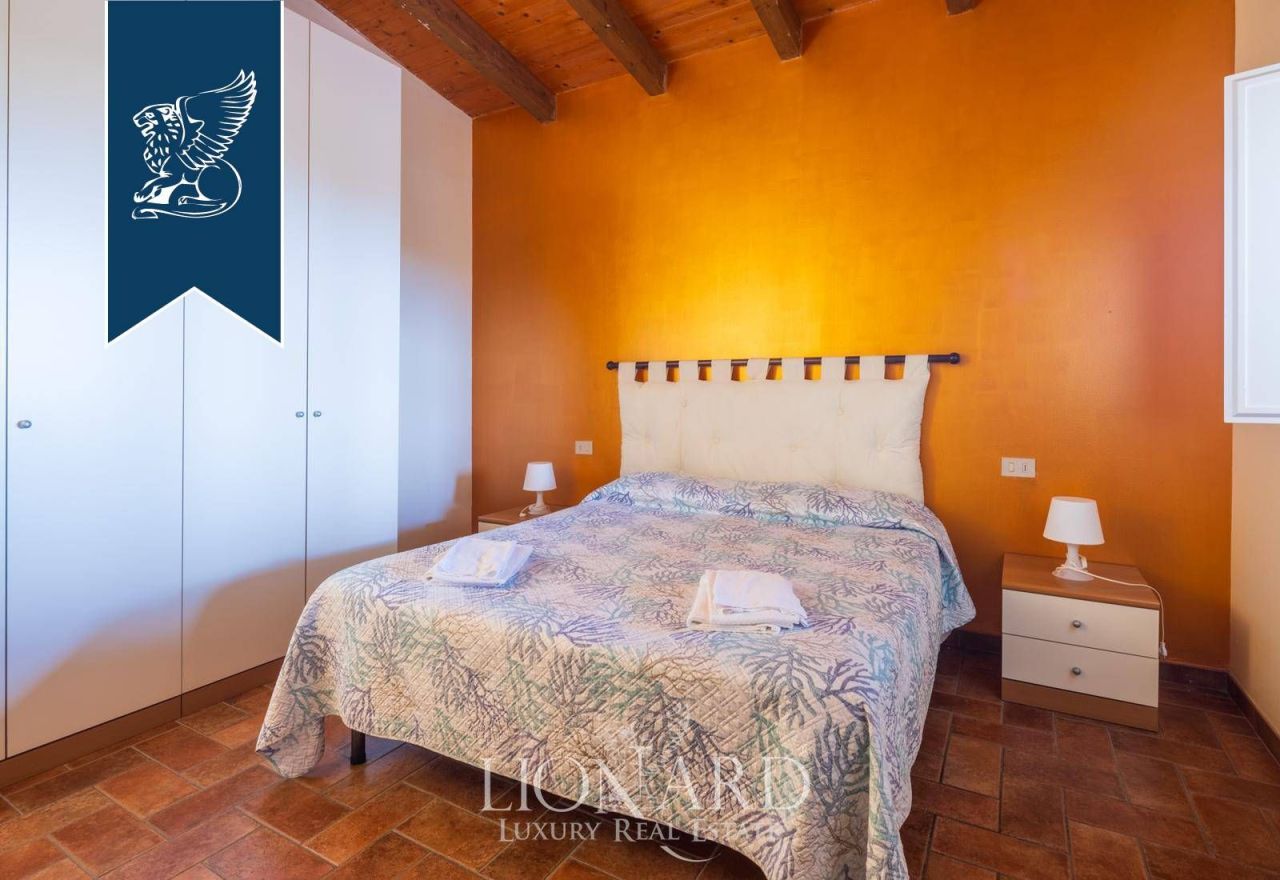 Вилла в Гроссето, Италия, 1 100 м² - фото 19