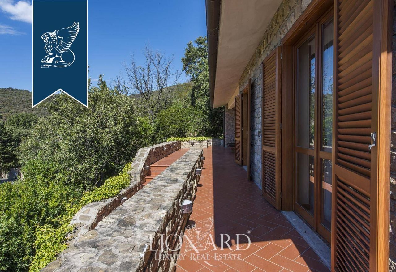 Вилла в Кастильоне-делла-Пеская, Италия, 200 м² - фото 19