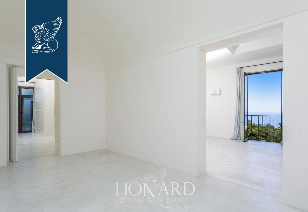 Вилла в Трапани, Италия, 450 м² - фото 19