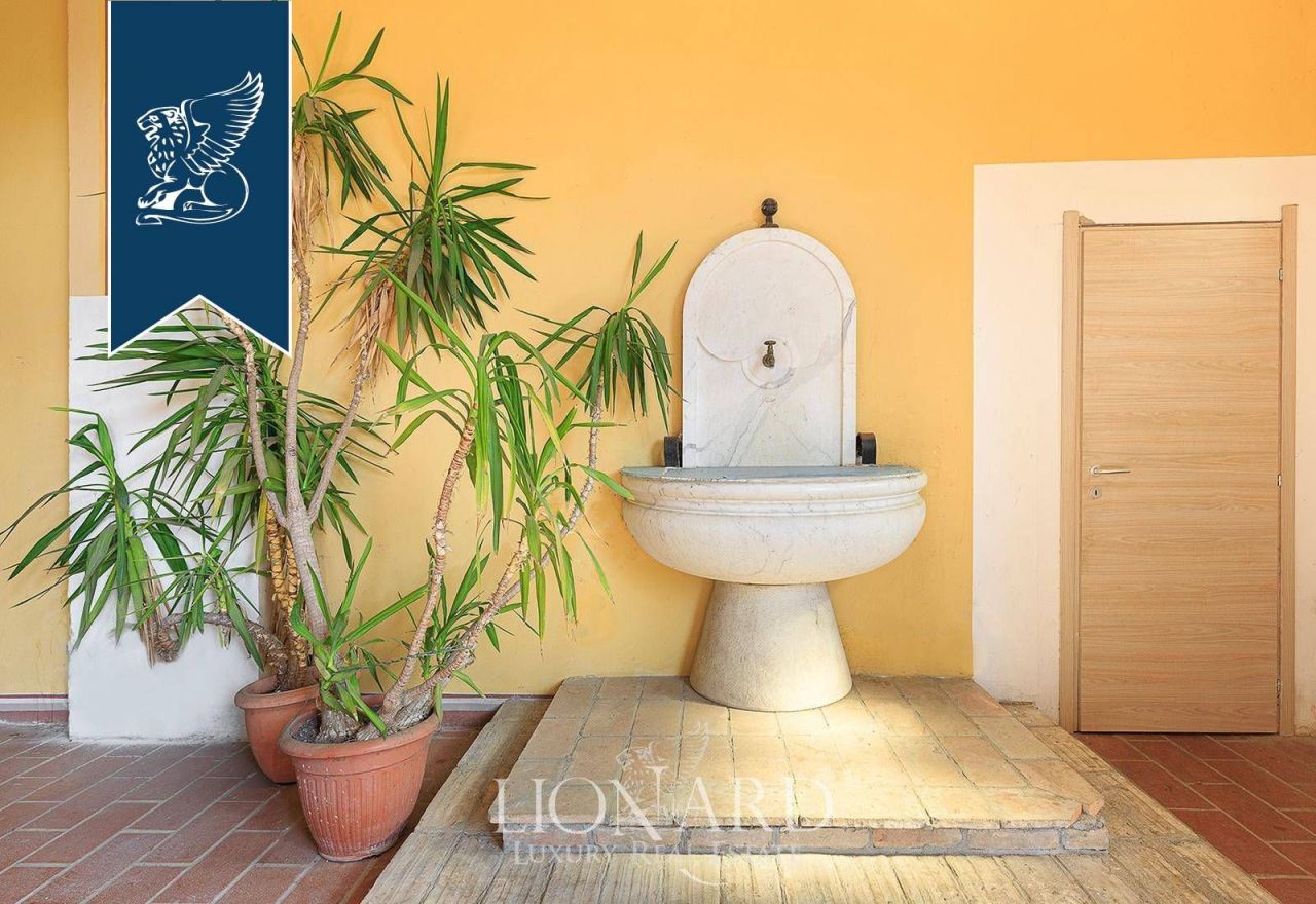 Вилла в Павии, Италия, 2 821 м² - фото 19