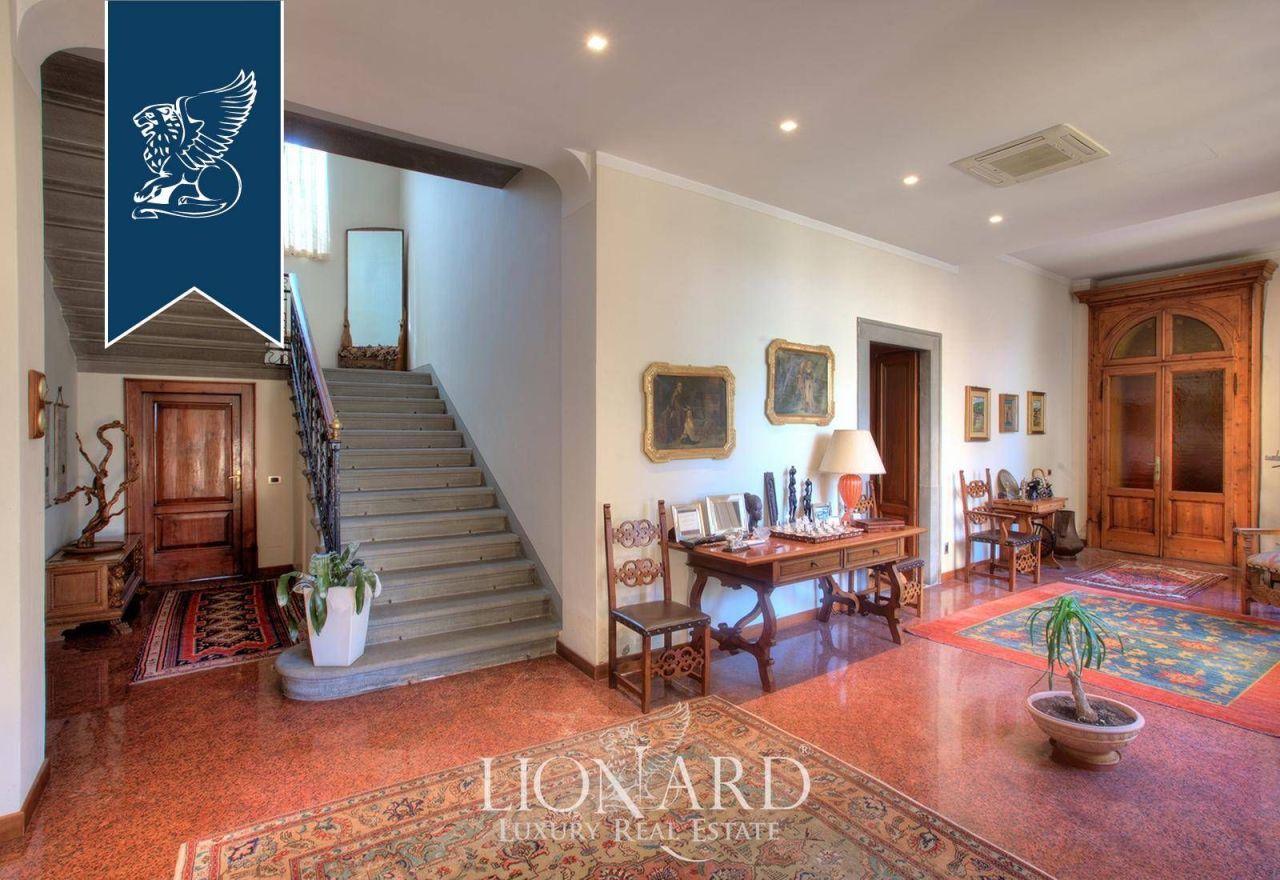 Вилла в Бергамо, Италия, 1 000 м² - фото 19