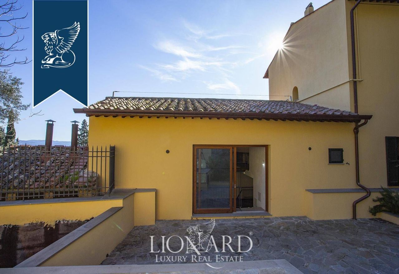 Вилла во Флоренции, Италия, 726 м² - фото 19