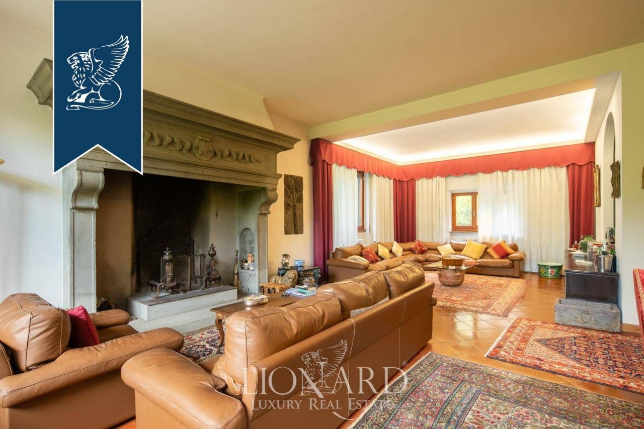 Вилла в Ареццо, Италия, 400 м² - фото 19