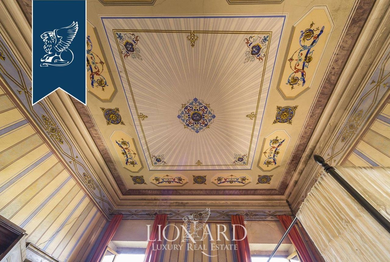 Замок в Мантуе, Италия, 2 500 м² - фото 18