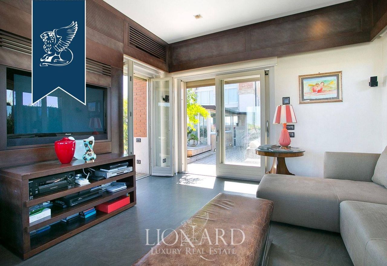 Апартаменты в Риме, Италия, 355 м² - фото 19