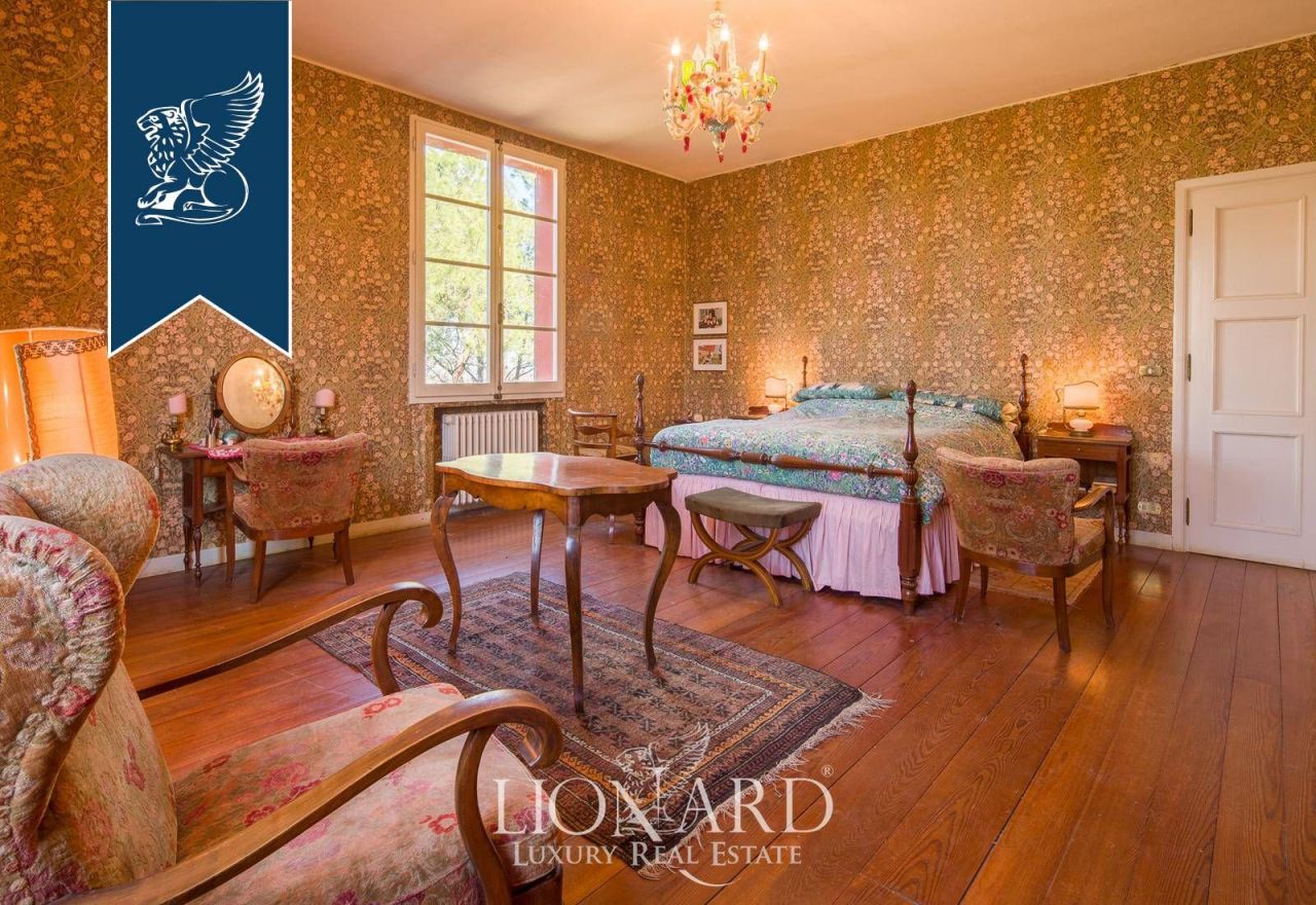 Вилла в Болонье, Италия, 1 000 м² - фото 19