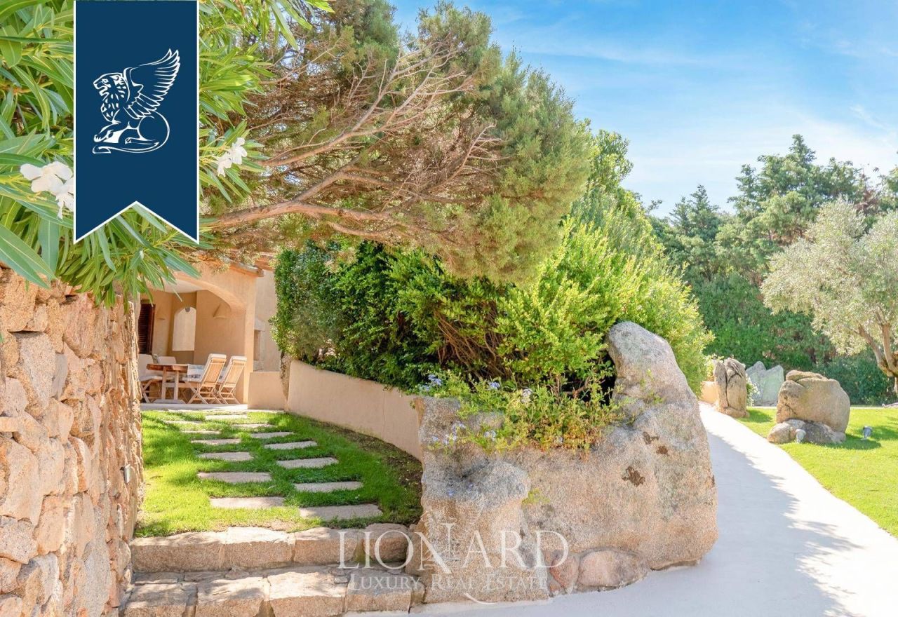 Вилла в Порто Черво, Италия, 298 м² - фото 19