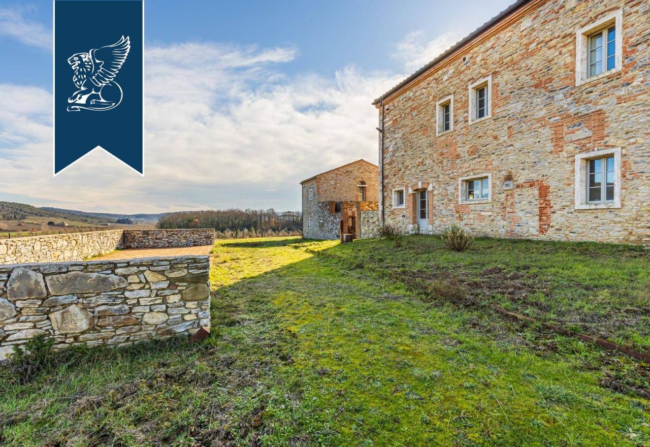 Ферма в Сиене, Италия, 1 400 м² - фото 19