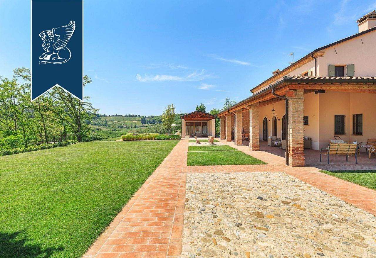 Вилла в Форли-Чезене, Италия, 350 м² - фото 19