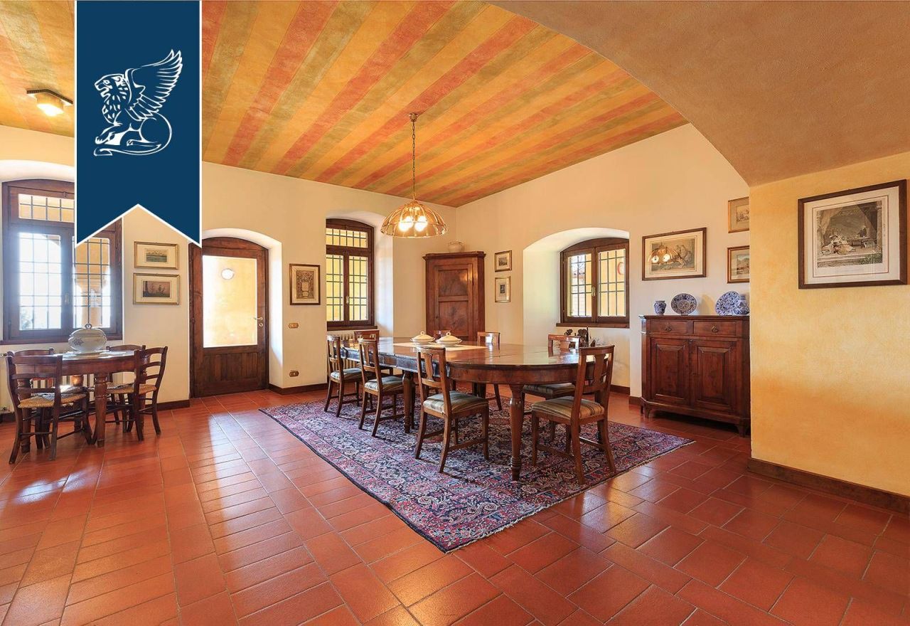 Вилла в Бергамо, Италия, 1 500 м² - фото 19