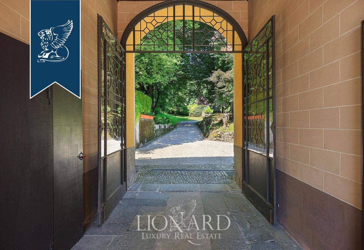 Вилла в Комо, Италия, 5 000 м² - фото 18