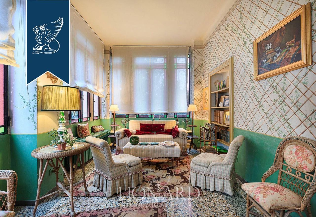 Вилла в Комо, Италия, 800 м² - фото 18