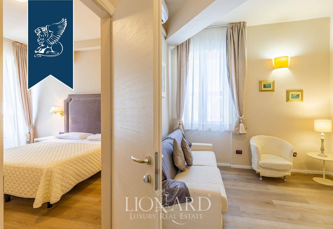 Отель, гостиница в Леричи, Италия, 1 400 м² - фото 18