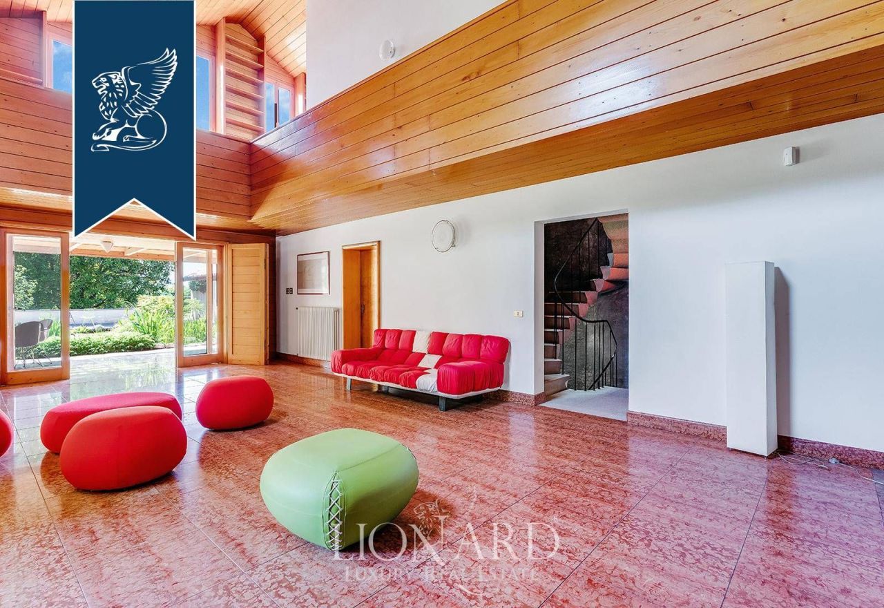 Вилла в Тревизо, Италия, 670 м² - фото 19