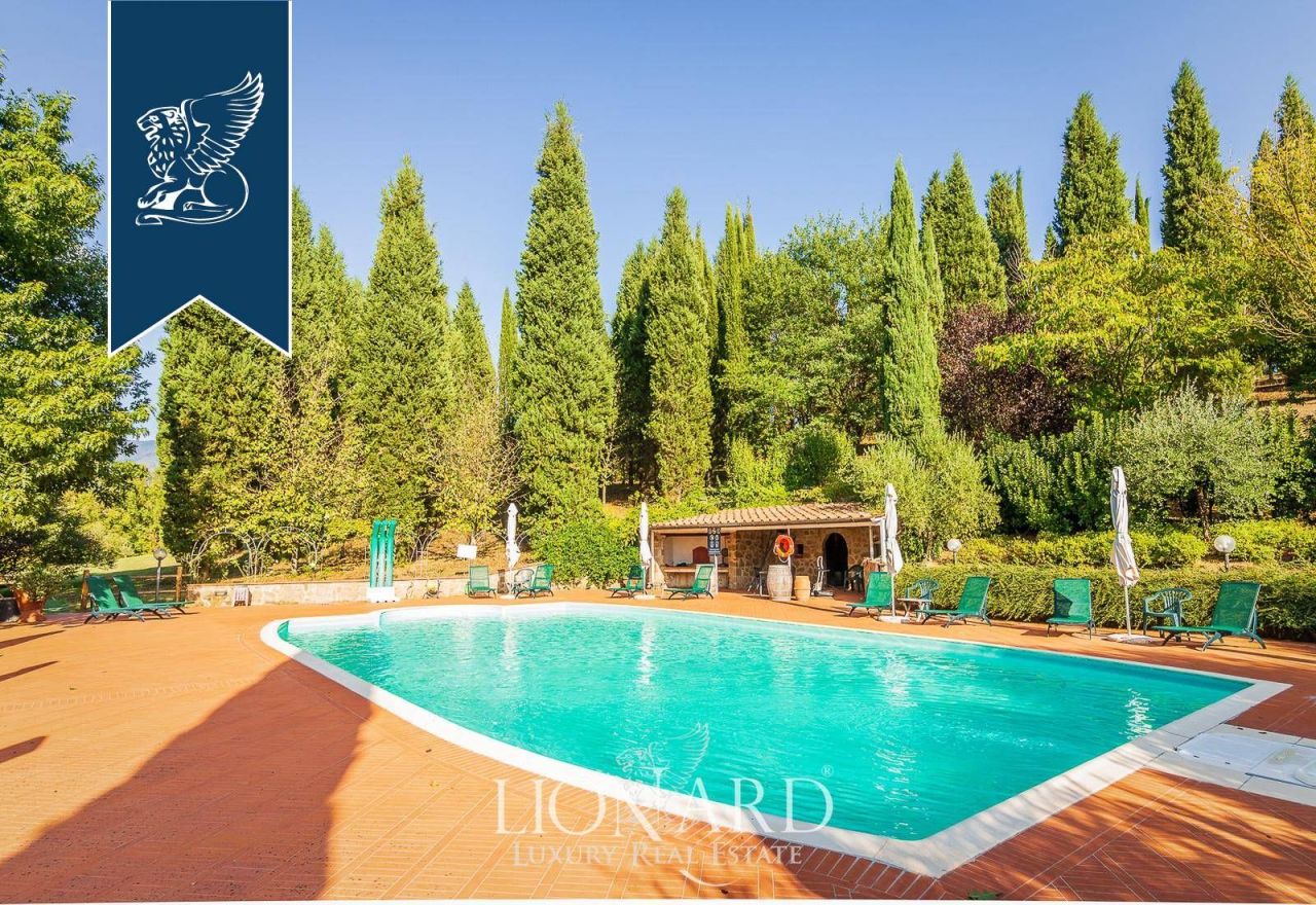 Вилла во Флоренции, Италия, 1 500 м² - фото 18