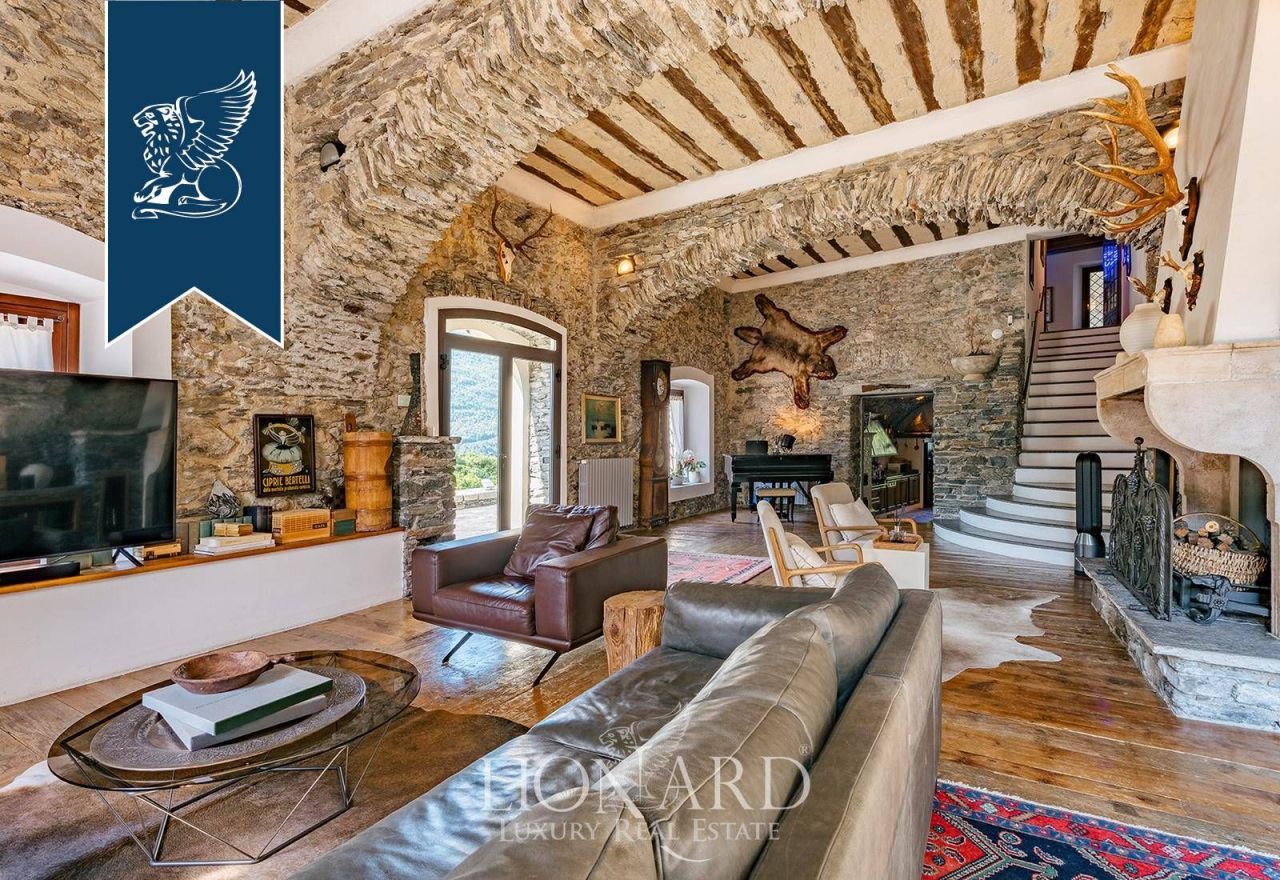 Вилла в Сондрио, Италия, 1 050 м² - фото 18