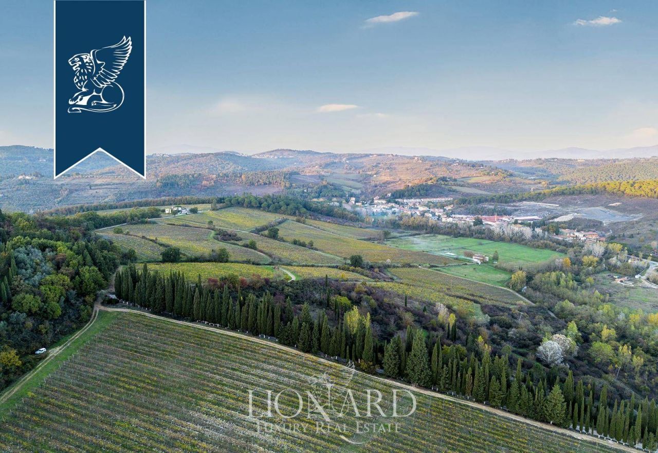 Вилла во Флоренции, Италия, 1 706 м² - фото 18