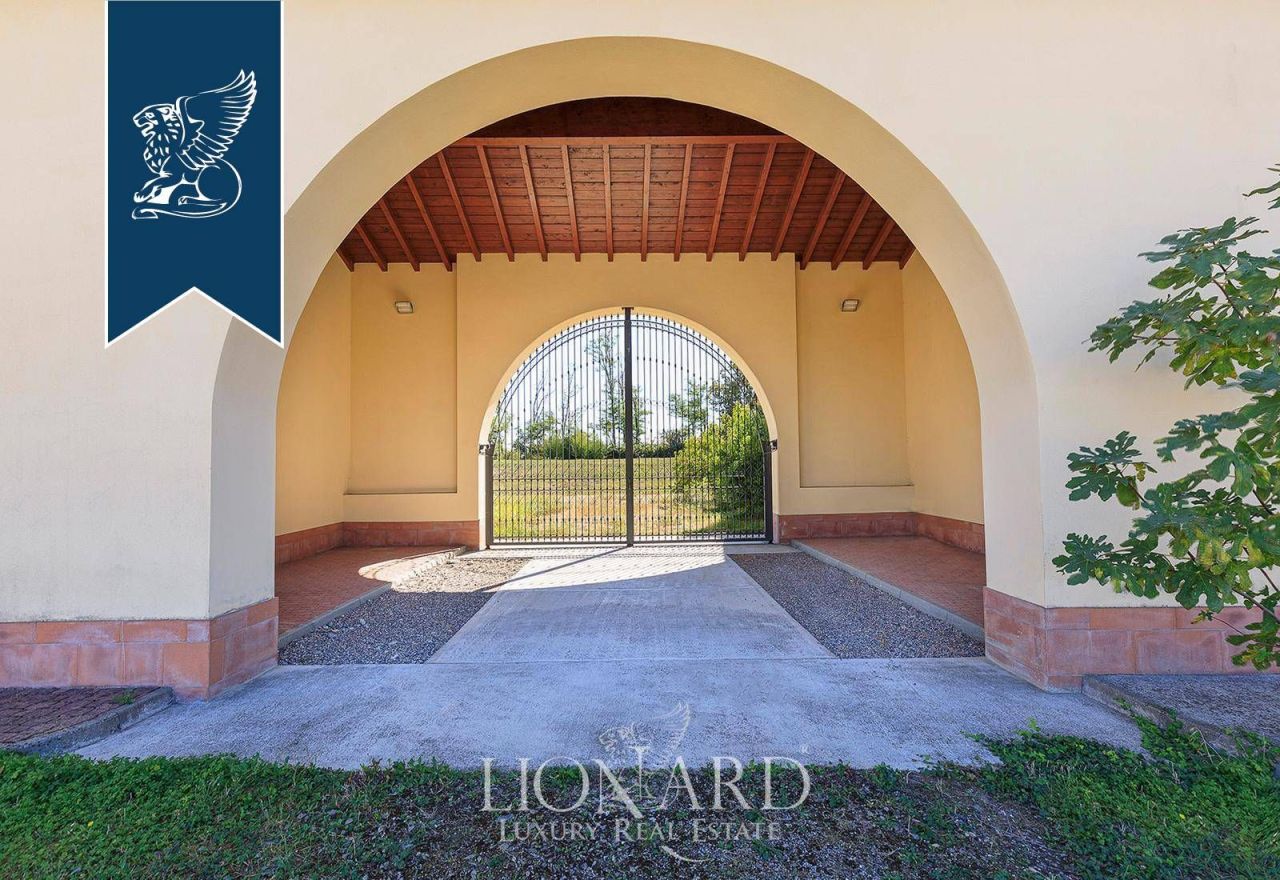 Вилла в Милане, Италия, 3 001 м² - фото 18