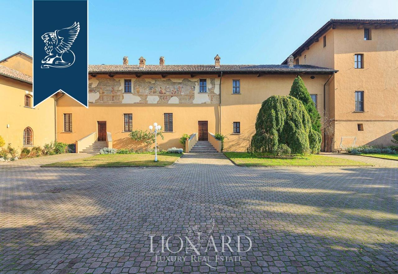 Замок в Павии, Италия, 2 800 м² - фото 17