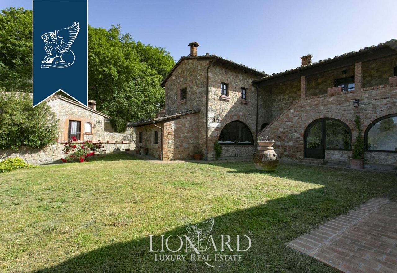 Ферма в Четоне, Италия, 1 500 м² - фото 17