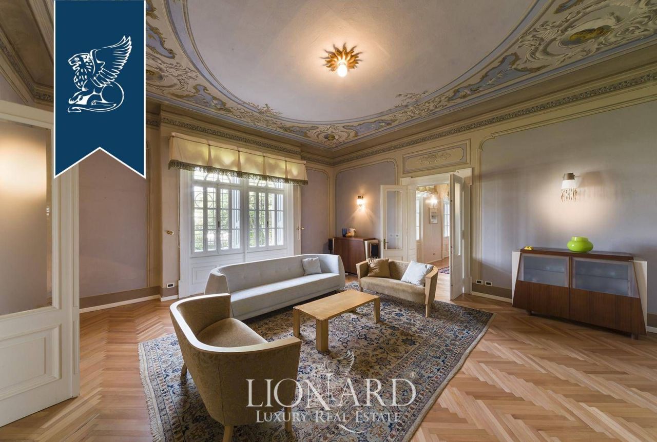 Вилла в Удине, Италия, 1 150 м² - фото 17