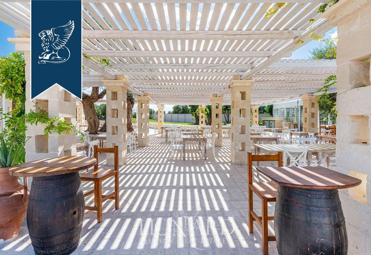 Ферма в Фазано, Италия, 1 500 м² - фото 17