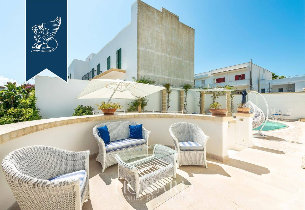 Вилла в Лечче, Италия, 350 м² - фото 18