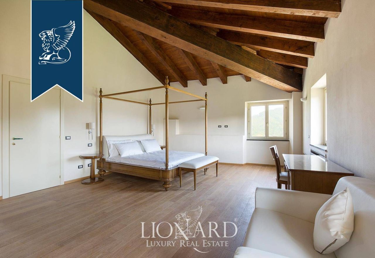 Вилла в Специи, Италия, 2 000 м² - фото 17